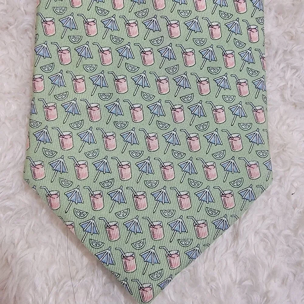 Martha’s Vineyard Vines Umbrellas Drinks On Green 100%‎ Silk Neck Tie 57